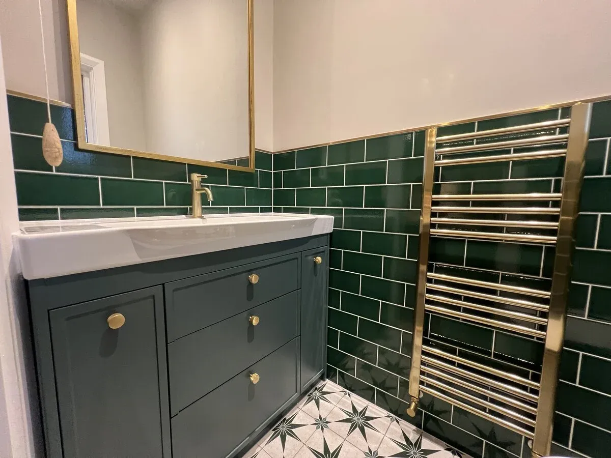 Plumbing and heating work in Upminster